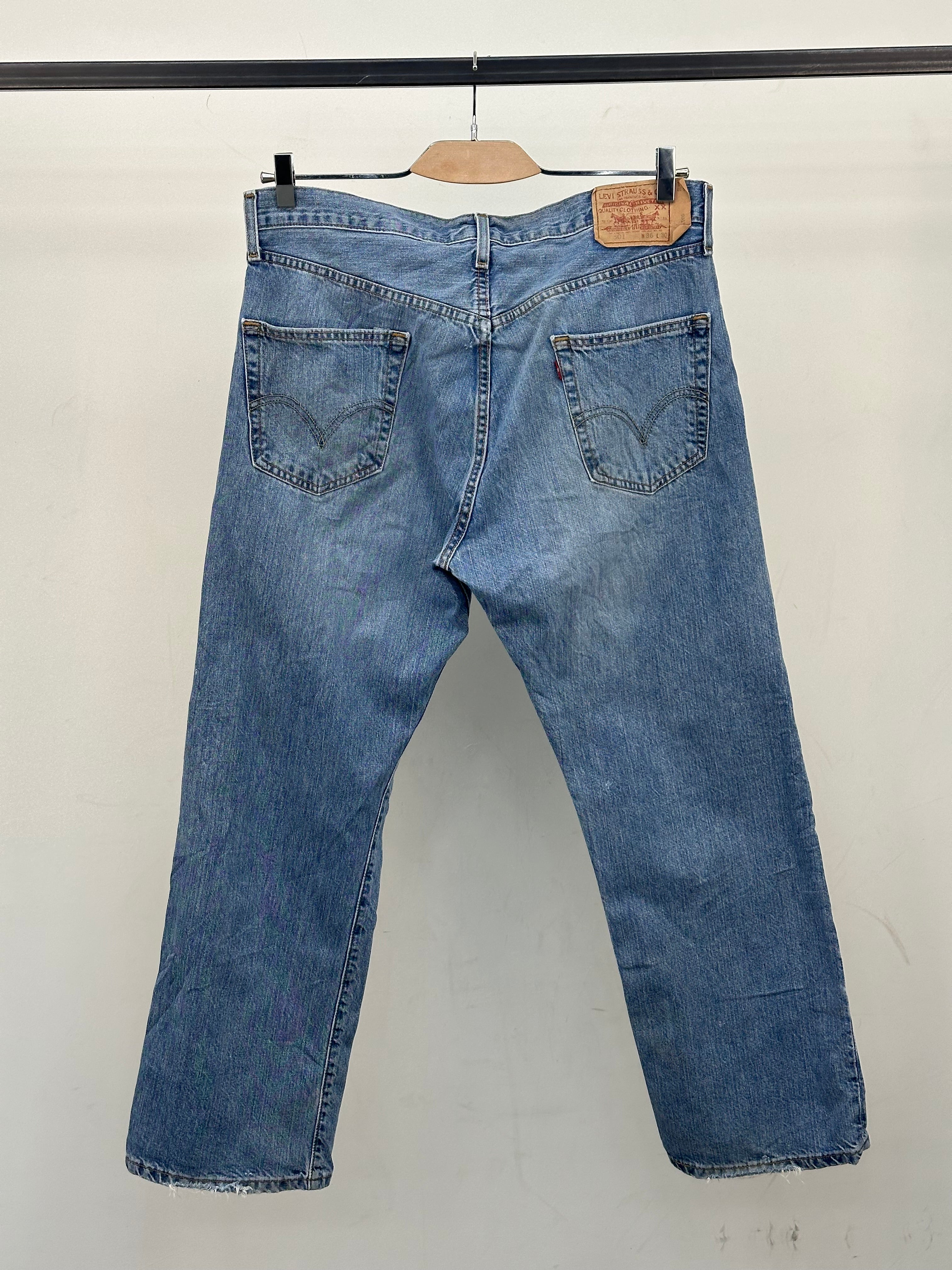 LEVI'S 501 REGULAR FIT TAGLIA: 50 ITA = W36 L30
